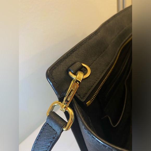 PERFECT CONDITION Michael Kors Selma bag medium - Picture 5 of 9